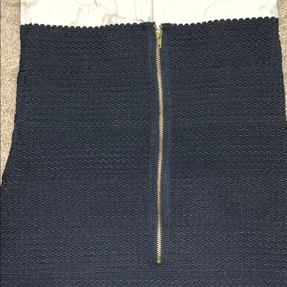 Dress - Picture 5 of 6